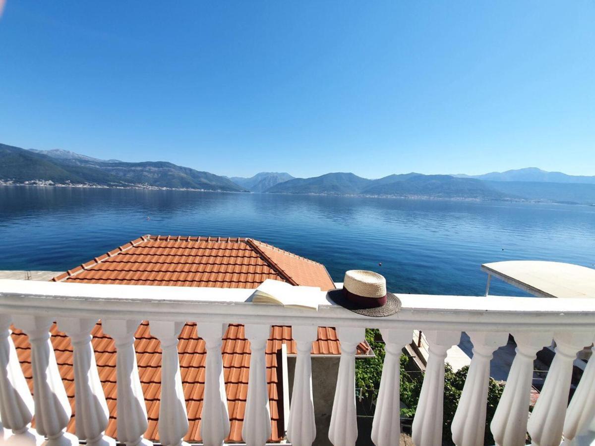 La Casa Di Sonja Apartment Tivat Exterior foto