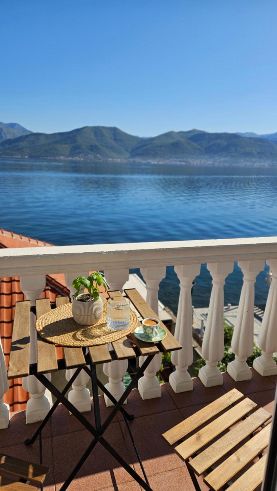 La Casa Di Sonja Apartment Tivat Exterior foto
